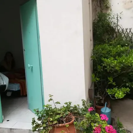 Cosy A 12m² Avec Terrasse Privee Apartment Paris