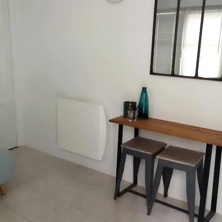 Cosy A 12m² Avec Terrasse Privee * Paris